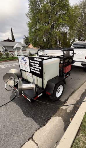 Pressure washing trailer with equipment